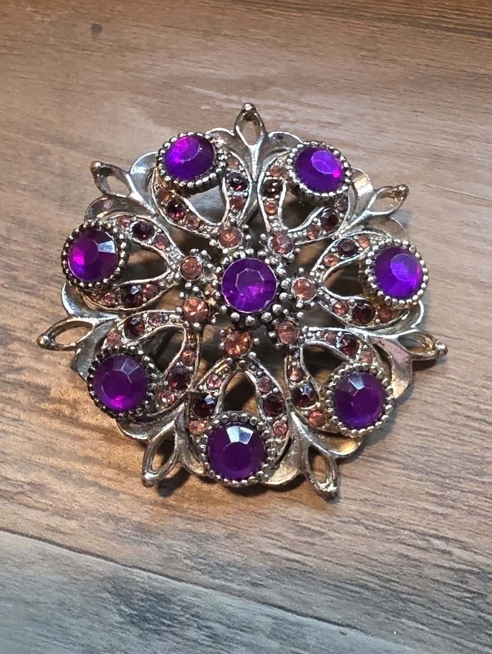 Vintage-Inspired Purple Gem Floral Brooch